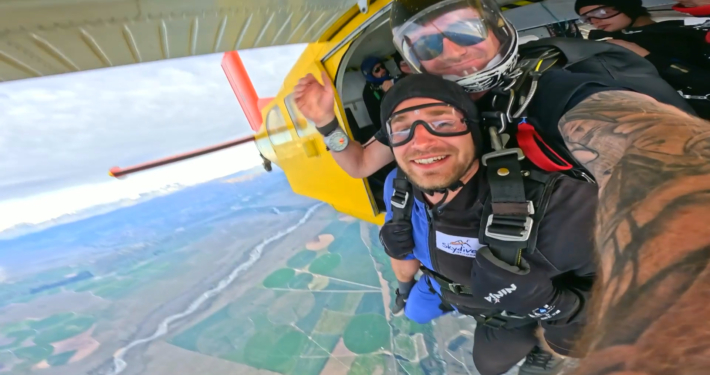 Skydive Mount Cook jump from plane
